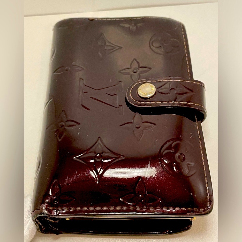Louis Vuitton Vernis Snap wallet